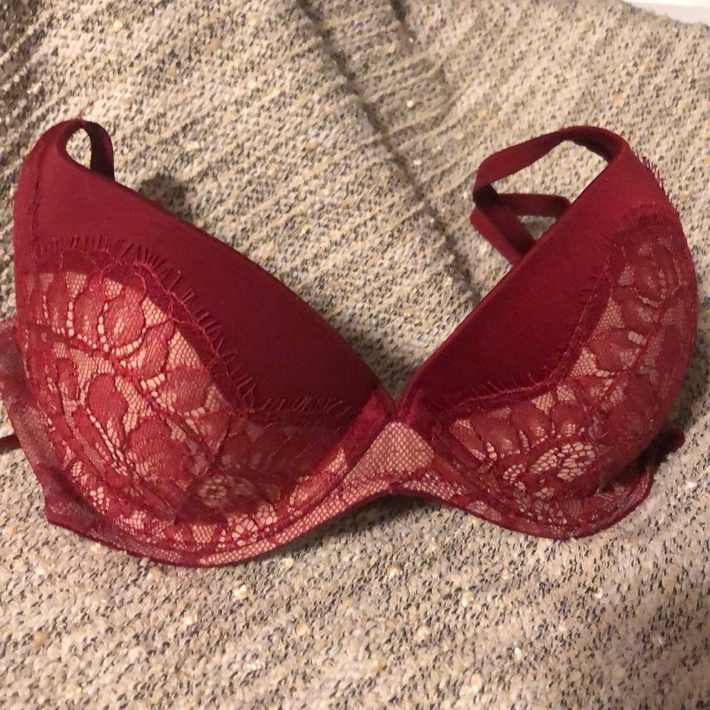 Victoria’s Secret bra